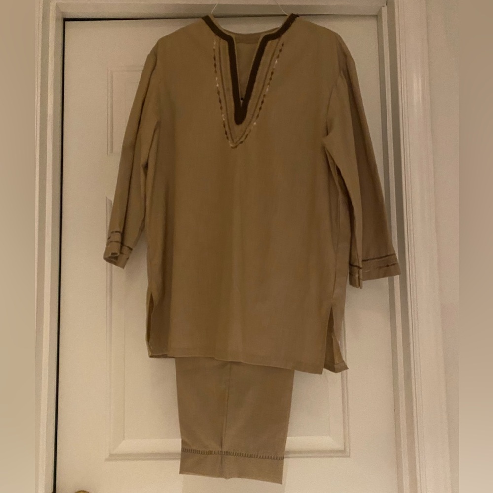 Long sleeves tan pant set